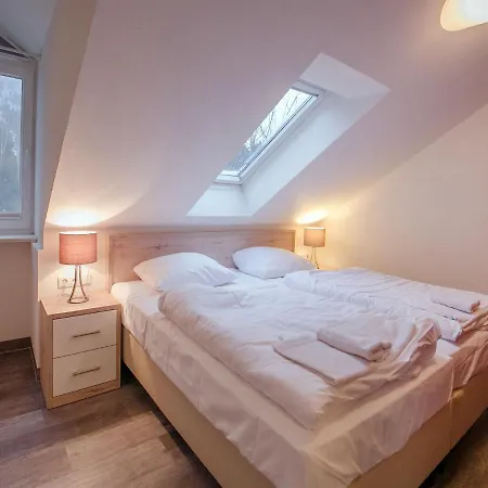 شقة Duenenpark - Komfortplus Mit 2 Schlafzimmern Und Balkon Im Dachgeschoss 032